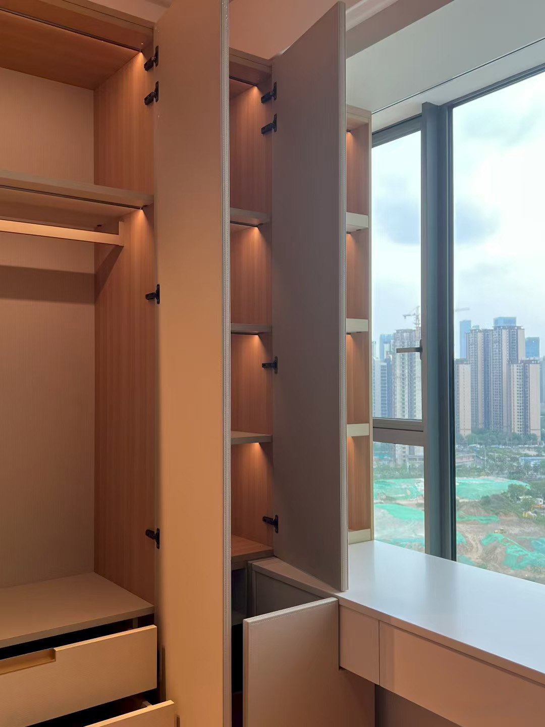 Minimalist Luxury Walk-In Closet - Image 15