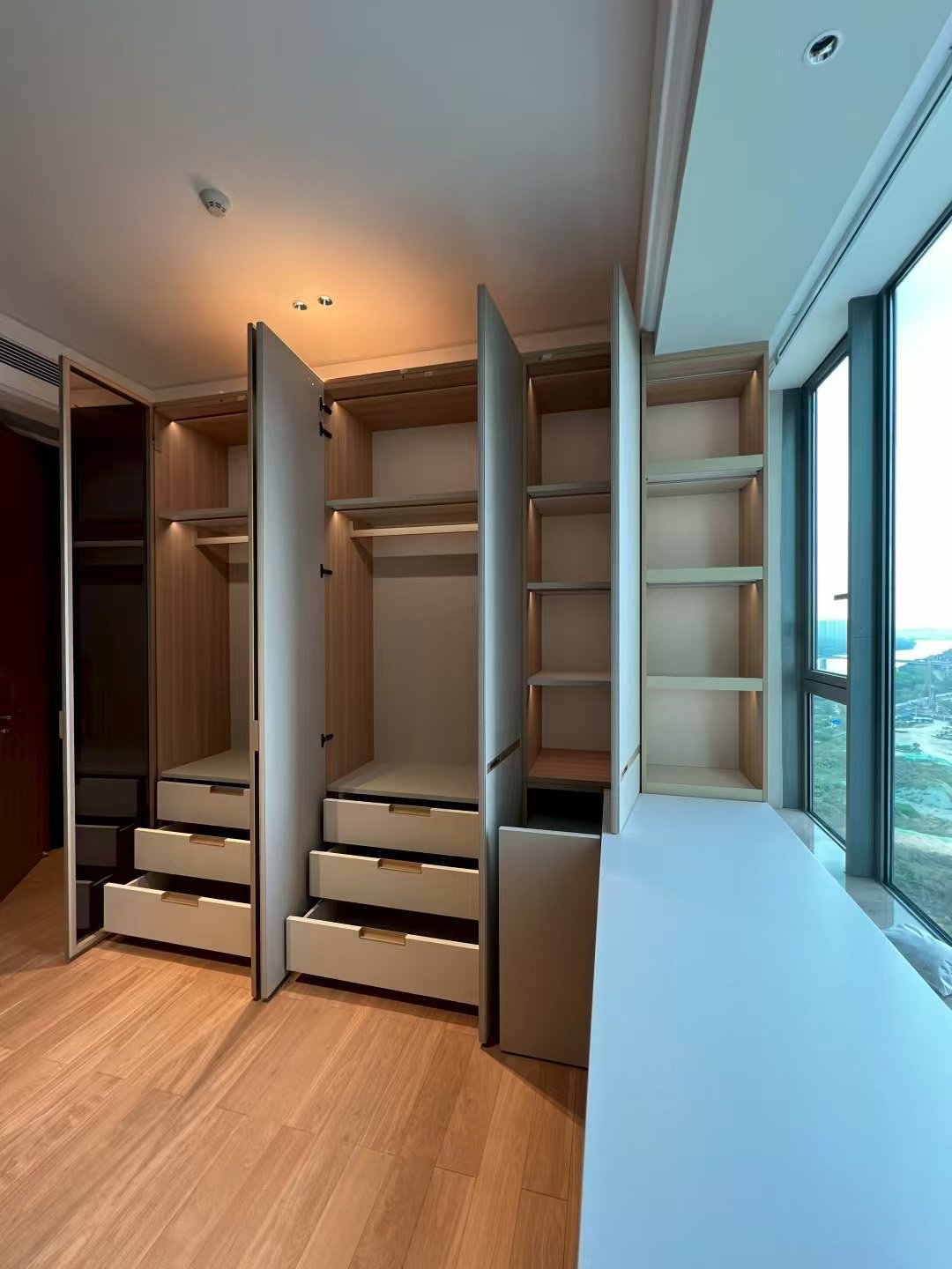 Minimalist Luxury Walk-In Closet - Image 5