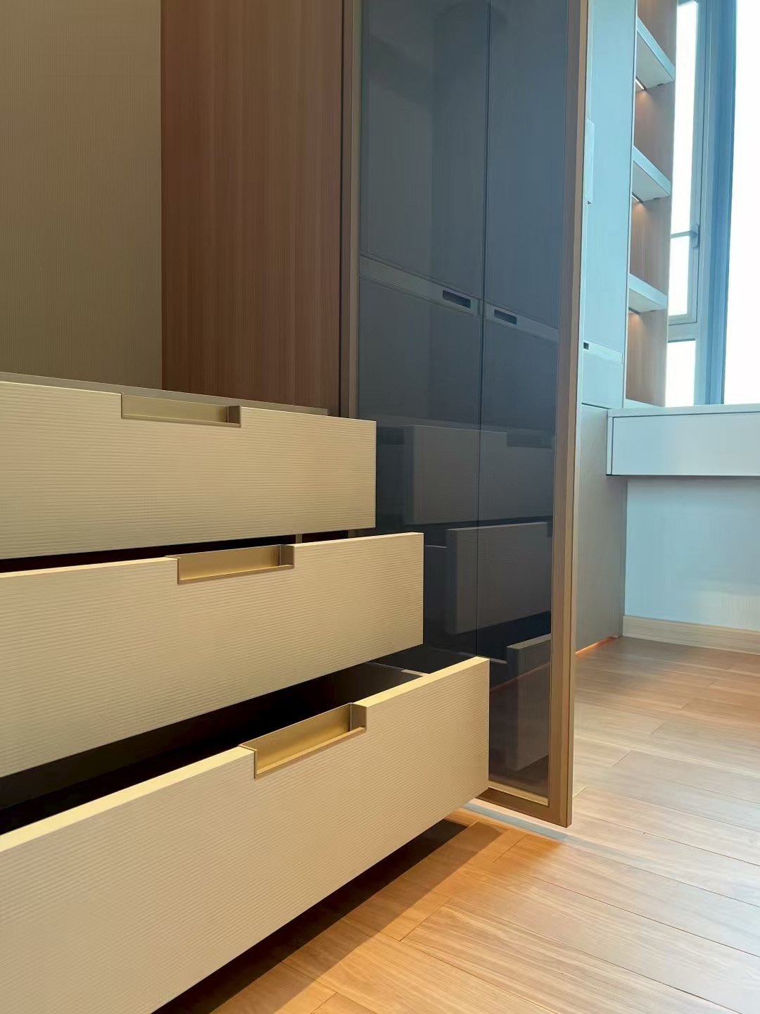 Minimalist Luxury Walk-In Closet - Image 6