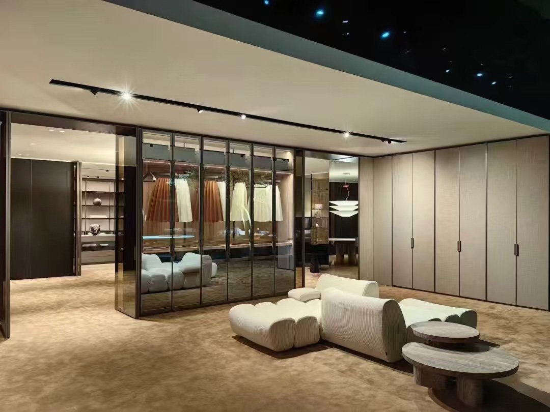 Italian High-End Glass & Metal Walk-In Closet - Image 5