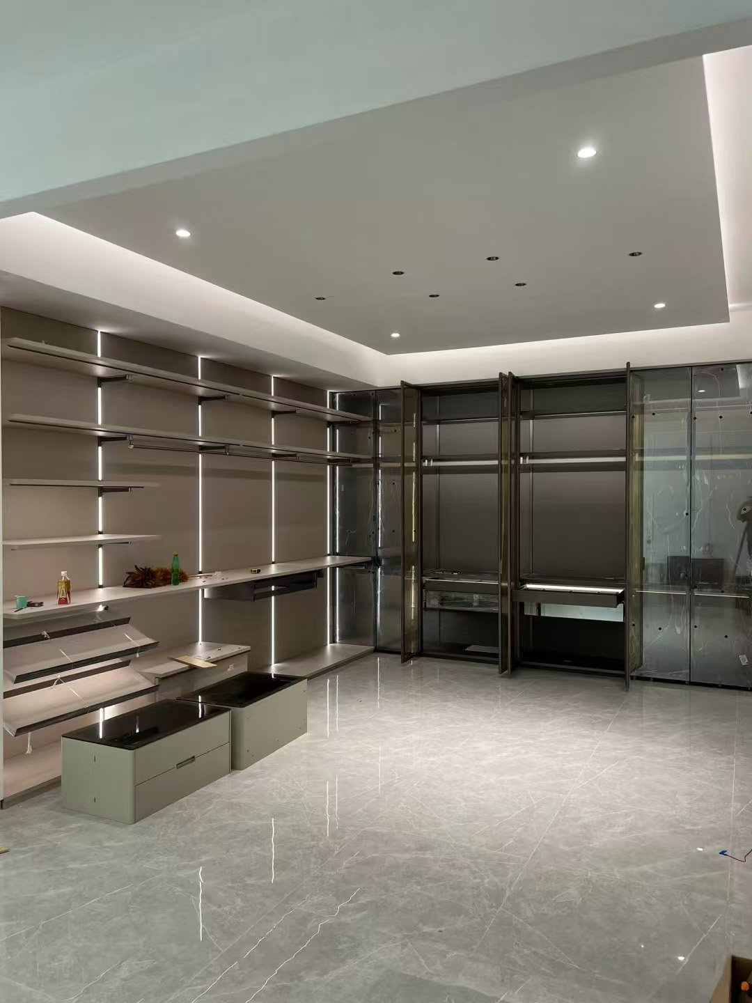 Luxury Glass & Metal Wardrobe System - Image 8