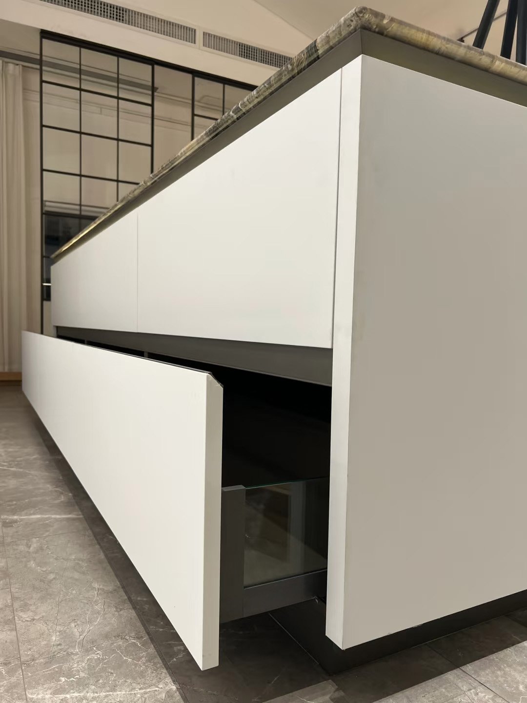 Luxury Custom Kitchen - Image 11